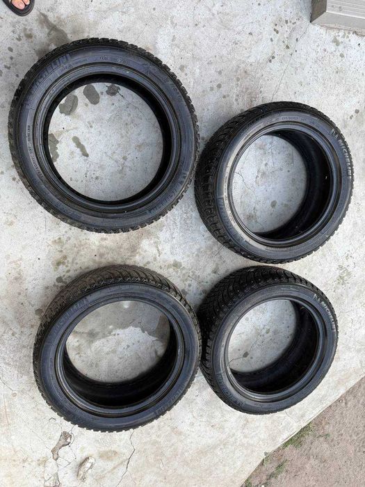 Зимова гума 8мм ШИП Michelin X-ice North r17 225 50