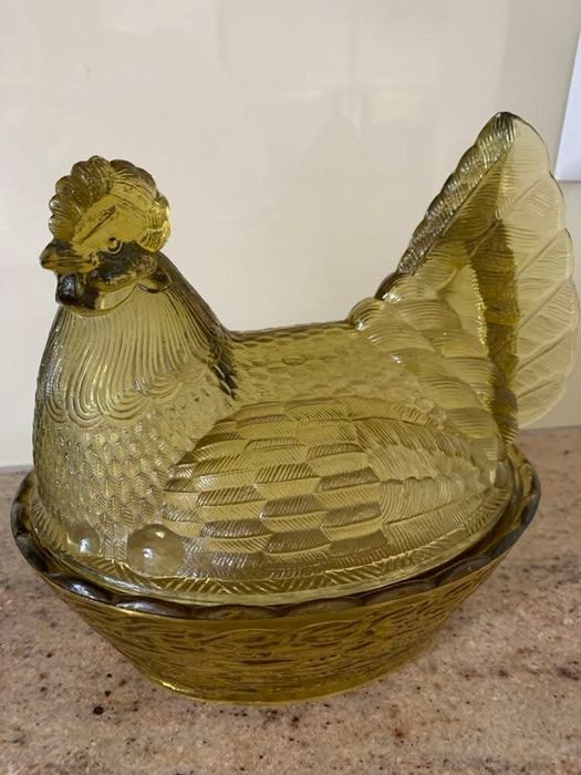 Kura PRL miodowa, idealny stan