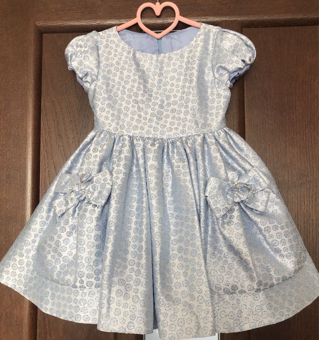 Святкова сукня  бренду David Charles для дівчинки 4 р