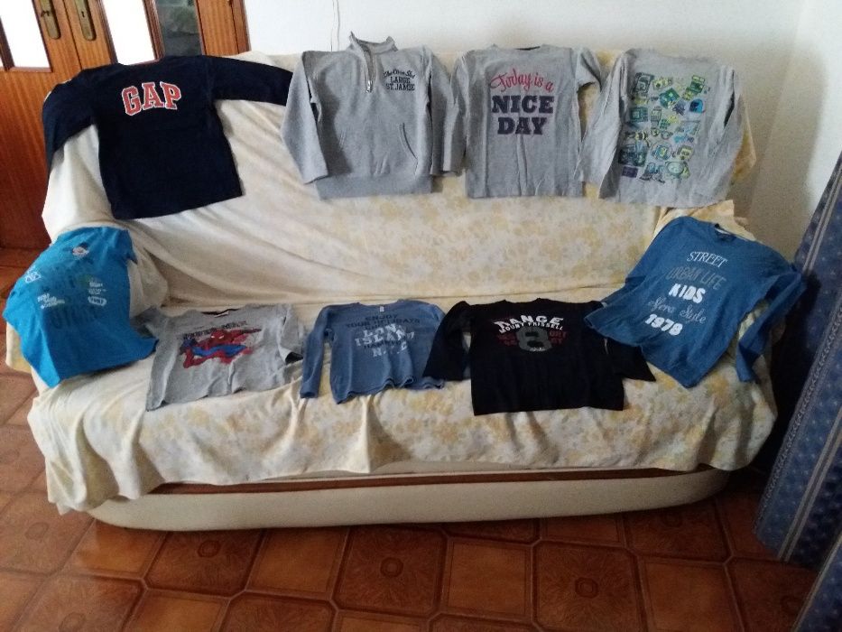 Lote roupa de menino, ou venda a peça. Tamanho 4 anos