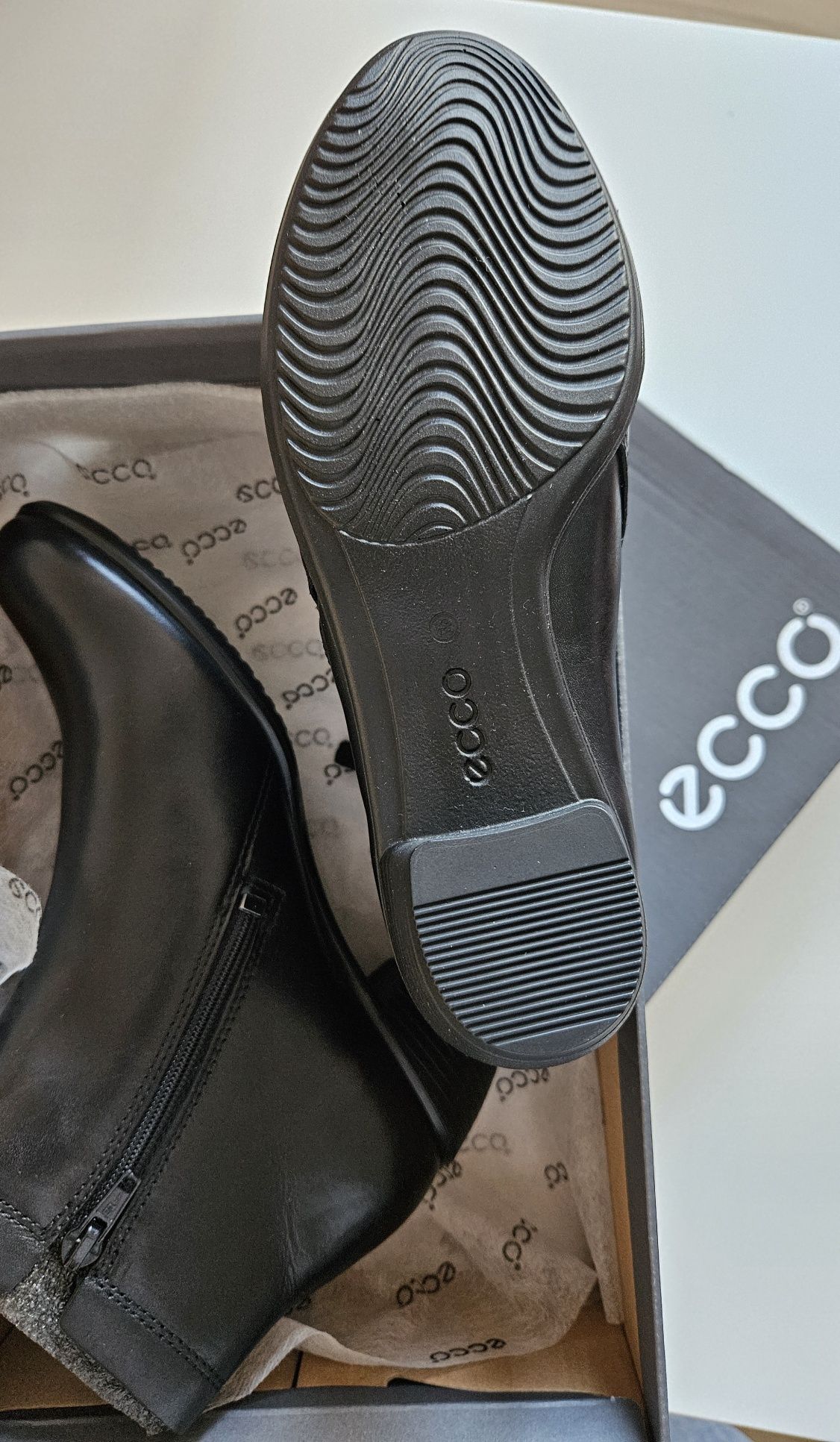 Botki damskie Ecco