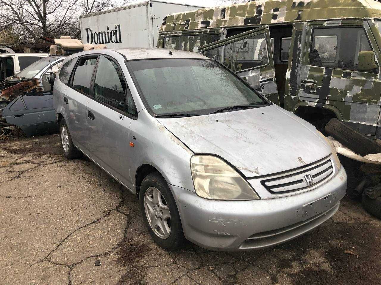 Honda Stream 2001 5MT, Хонда Стрим 1.7L SE D17A2 - запчасти/разборка