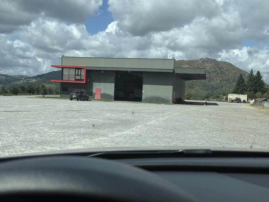 Parque Camioes - vigiado 24h e Vedado-