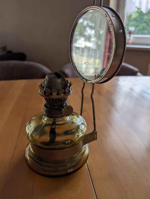 Lampa naftowa stara