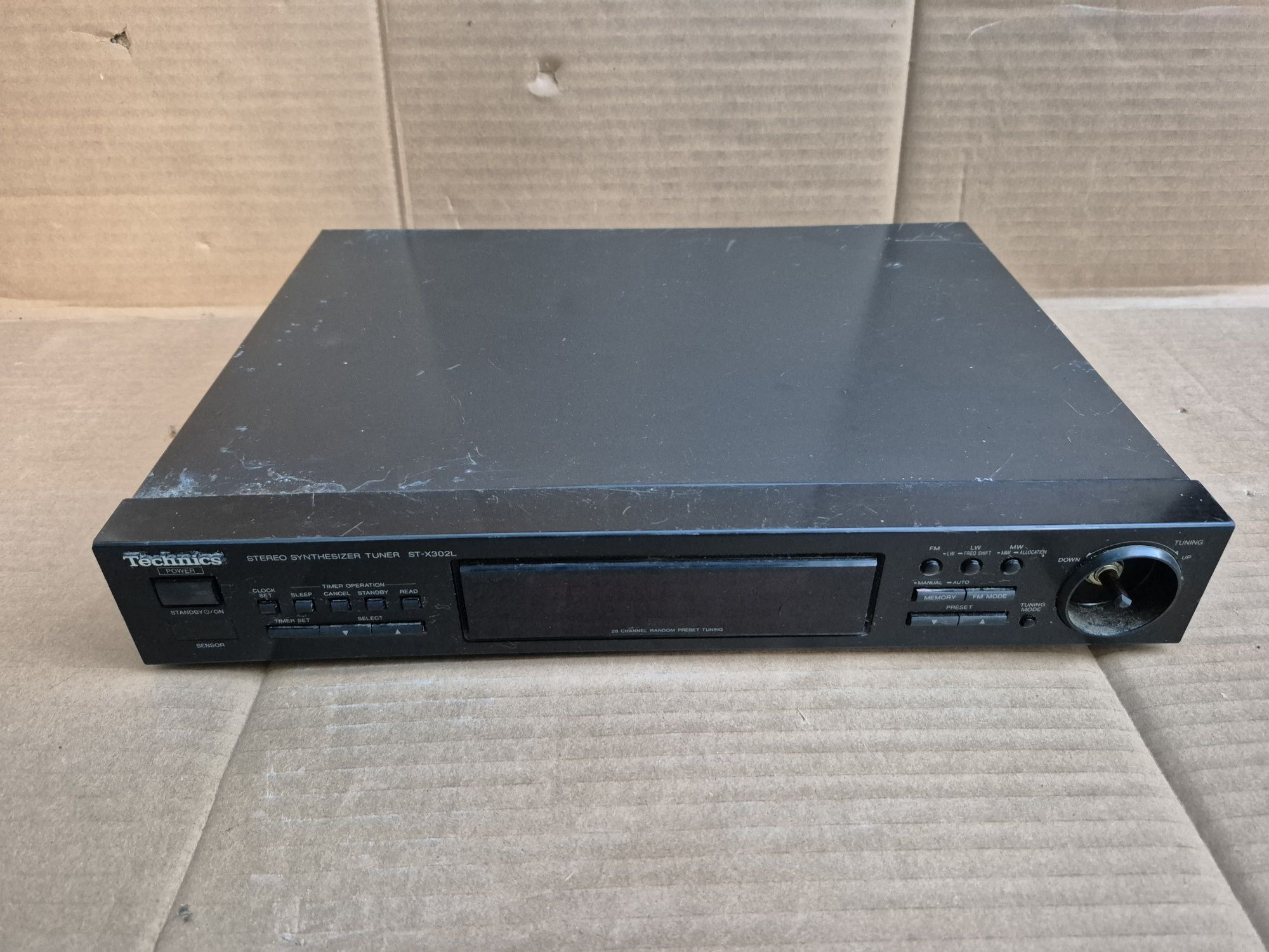 Technics Stereo Synthesizer Tuner ST-X302L