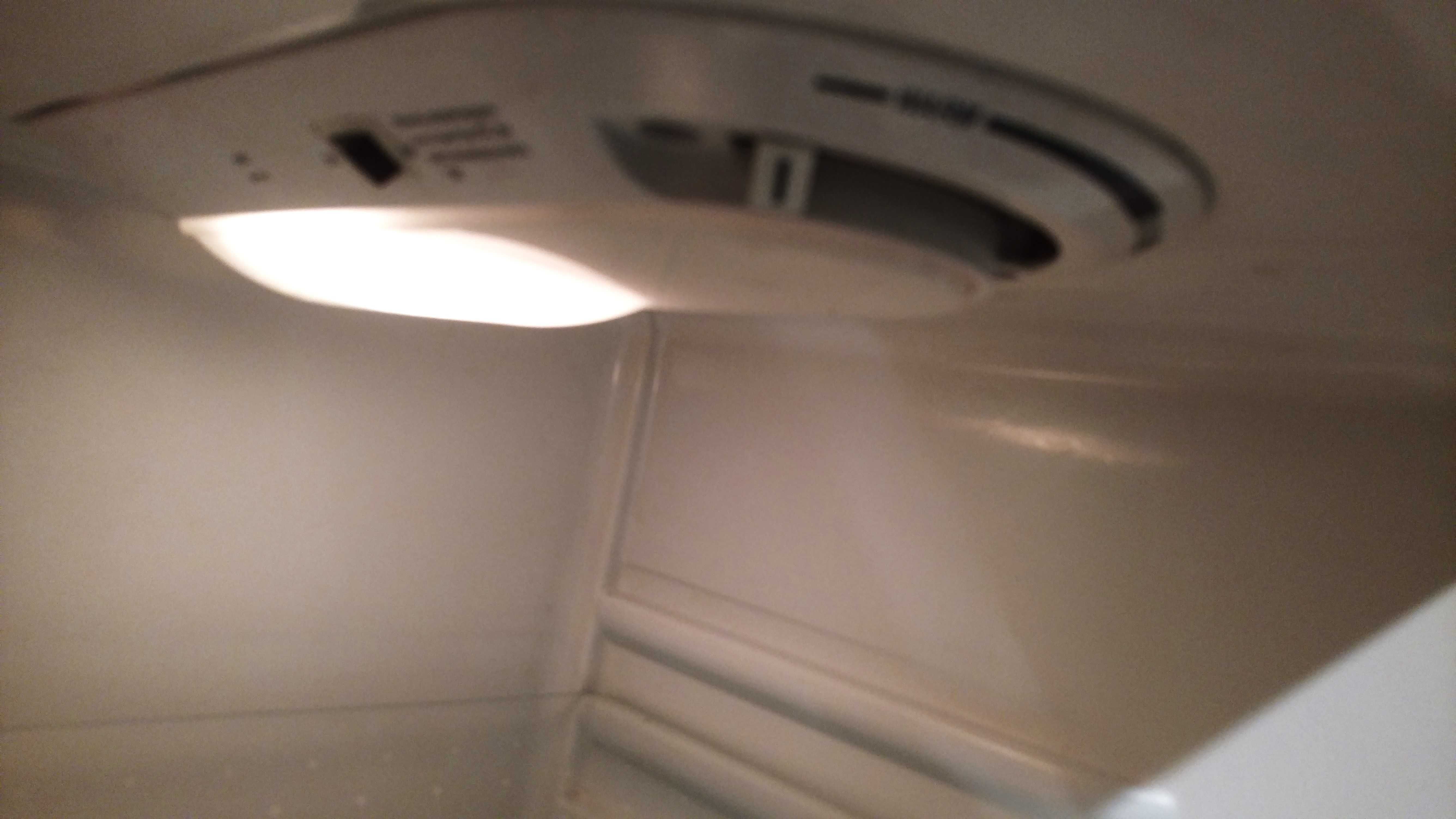 Холодильник Samsung RL17MBSW/MS серебристо-серый, 50 кг, 155 л.
