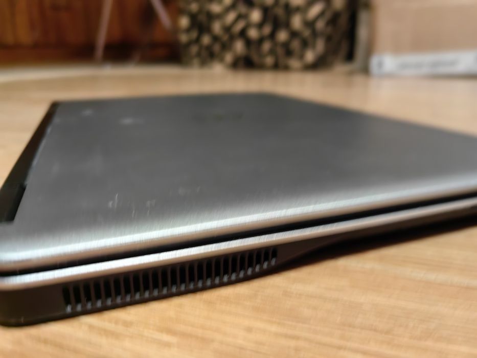 Dell Latitude E7440, i7-4600U, 8GB RAM, 120GB SSD, Win 11, akku ok