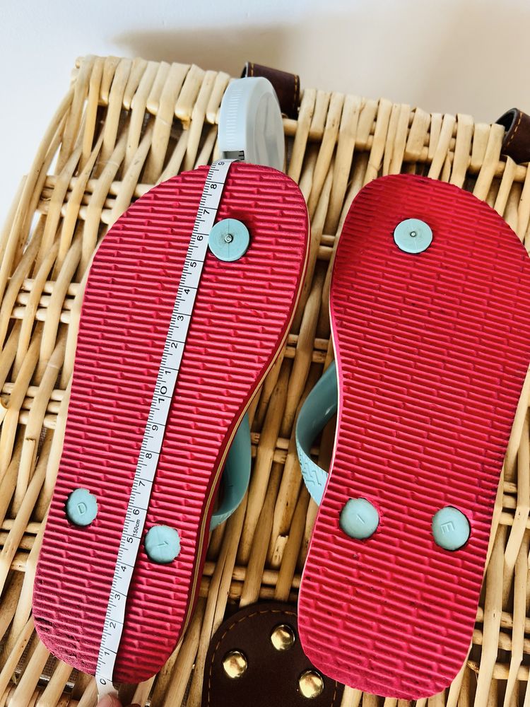 Piękne markowe laczki klapki japonki Havaianas rozmiar 29/30