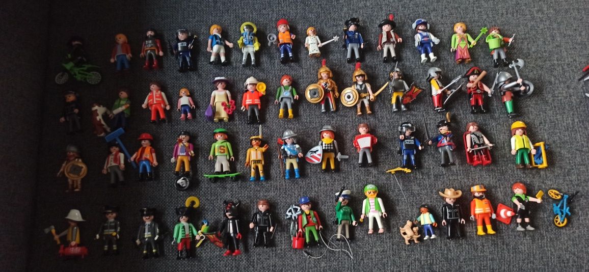 Ludziki Playmobil 52 sztuki- sprzedaję komplet