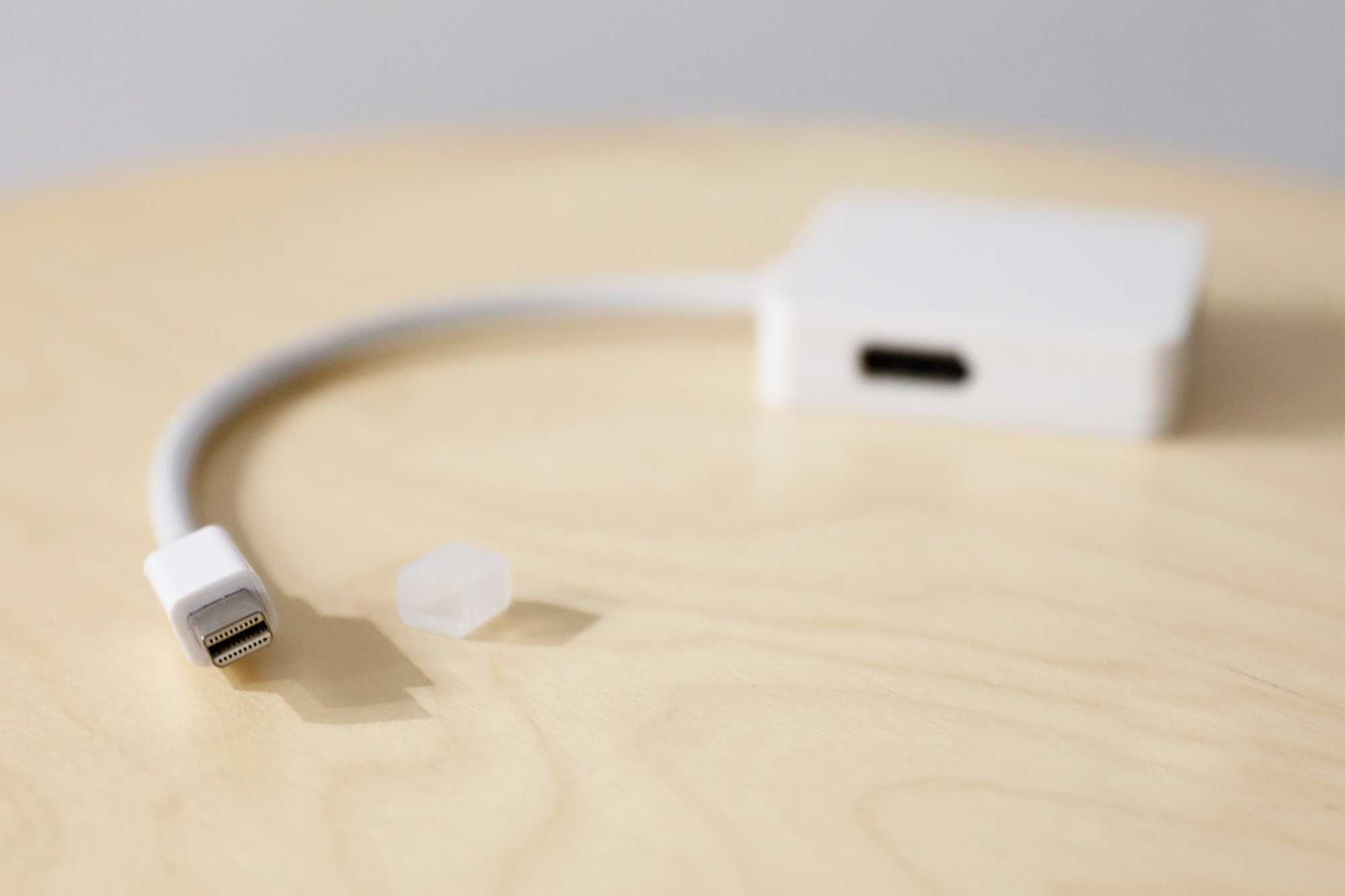 Przejściówka Apple do MacBooka z Mini DisplayPort na DVI/HDMI