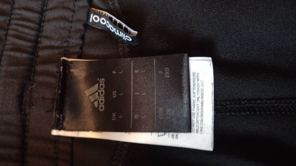 Czarne spodenki kolarskie Adidas Aeroready z wkładką damskie