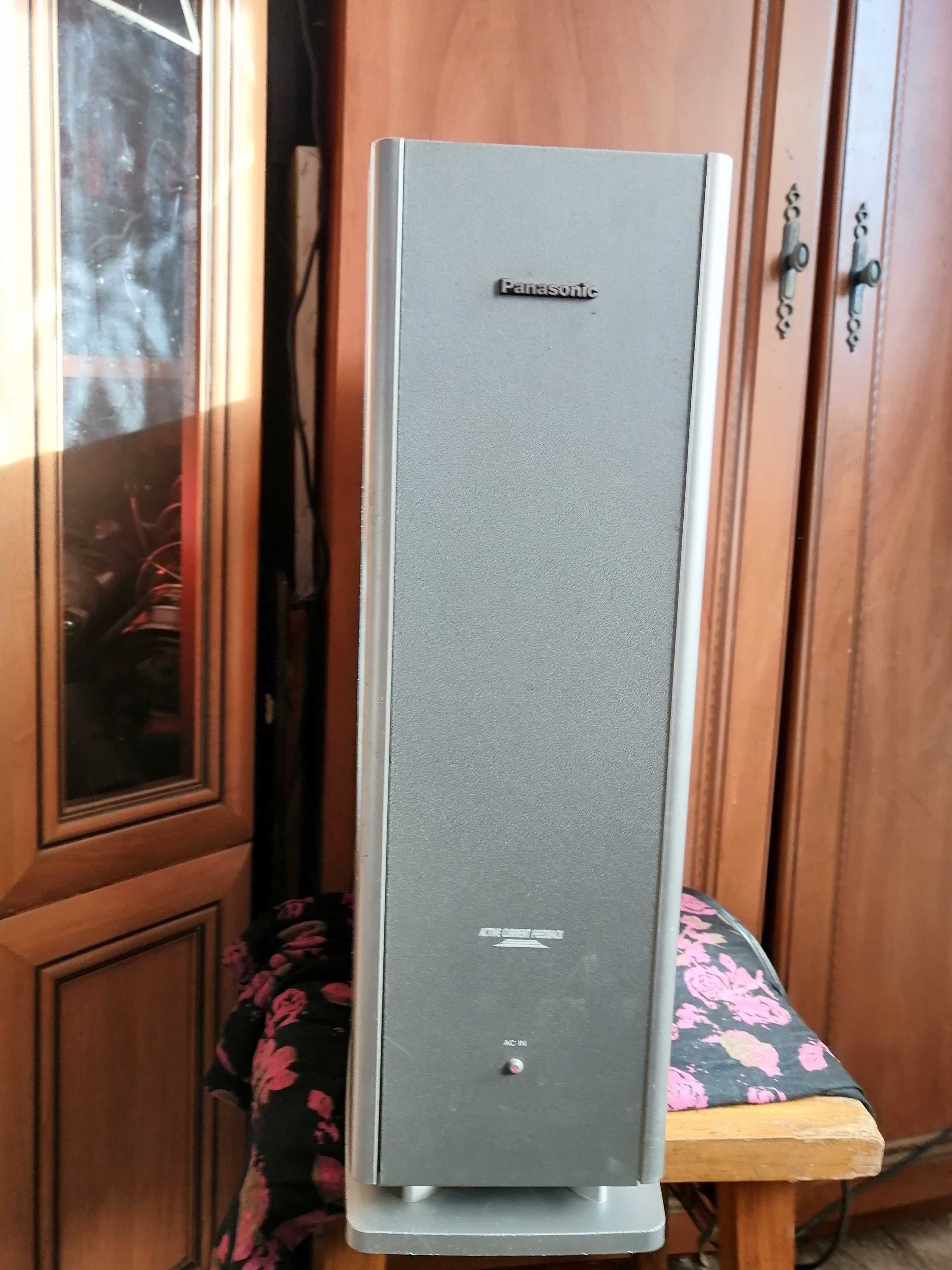Aktywny subwoofer zasilany Panasonic