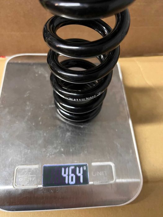 sprężyna amortyzatora tylnego FOX Sls 300 marzocchi 67 coil shox 400