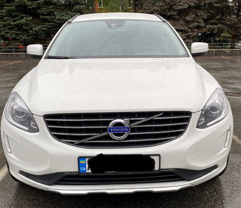 Офіційна  Volvo XC60  2,4 D5,  65000км підтвердженого пробігу!