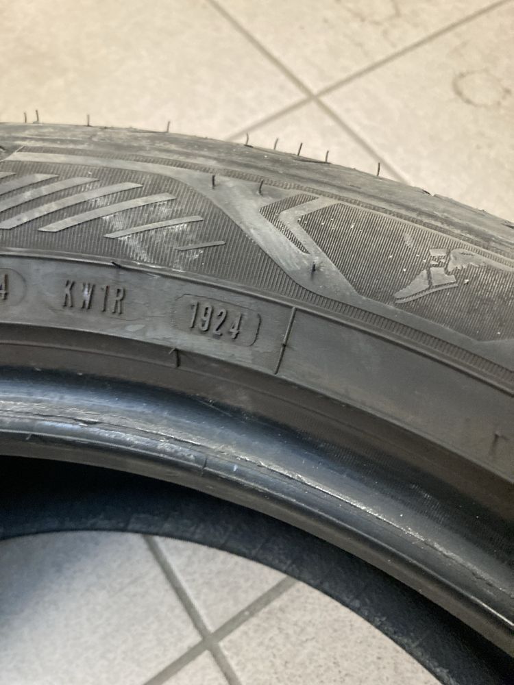 2x goodyear efficientgrip 2 suv 235/50 r19