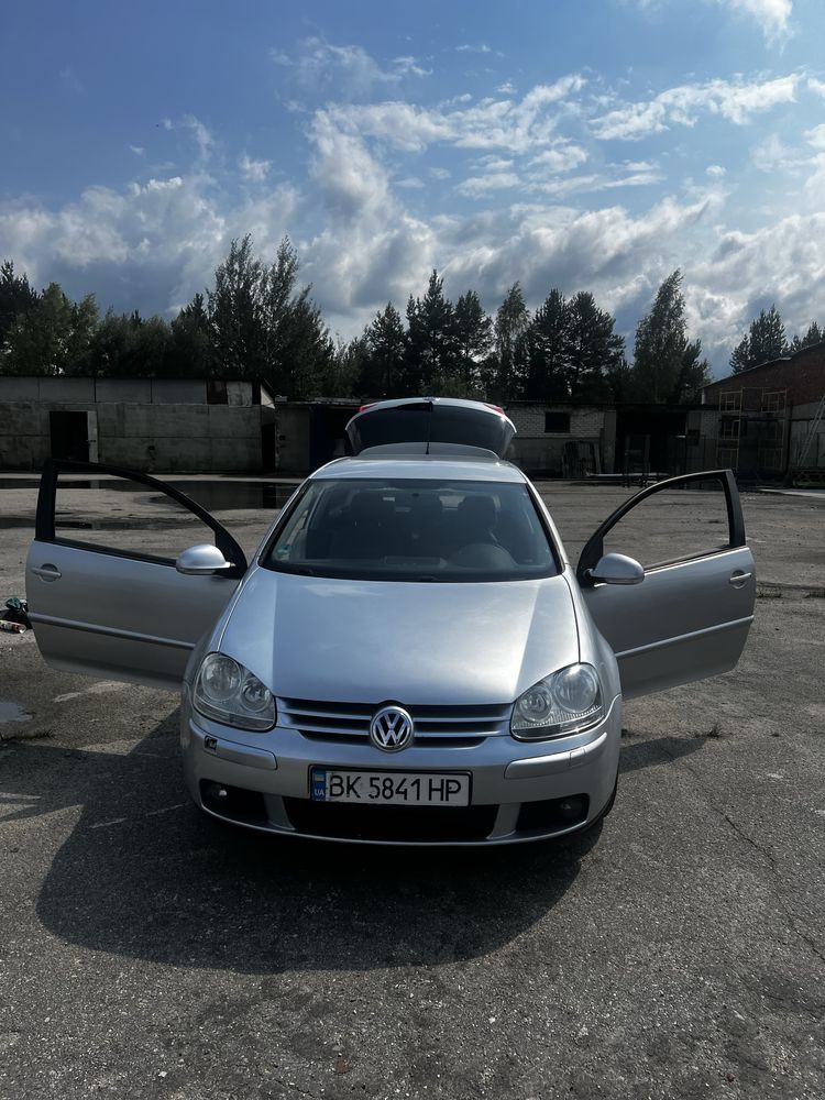Volkswagen Golf 5