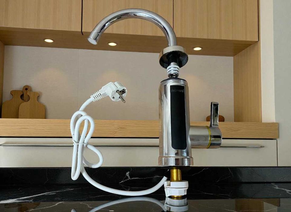 Проточный водонагреватель Delimano RX-011 3500 Ватт, кран міні бойлер