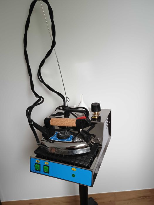 Profesjonalna wytwornica pary z żelazkiem ROTONDI