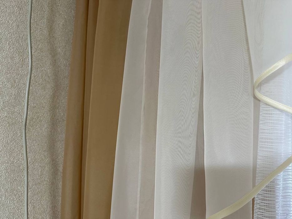 Ламбрикени два кольори