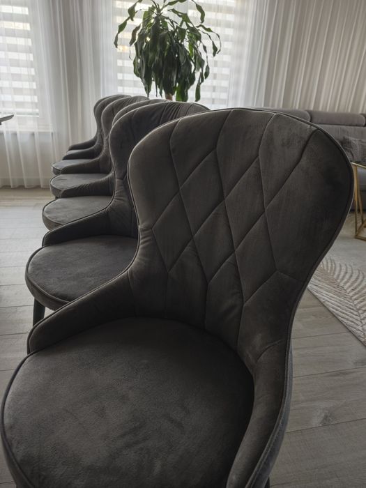 Krzesła Halmar tapicerowane – grafitowe