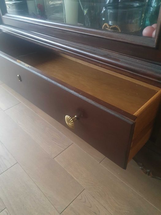 Witryna meblowa antyk