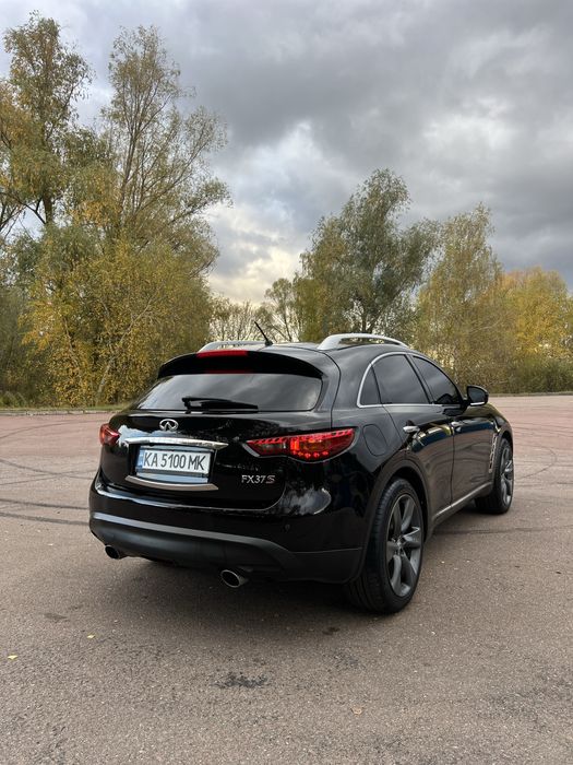 Infiniti FX37S 2011 3.7 газ/бензин ОФІЦІЙНЕ АВТО