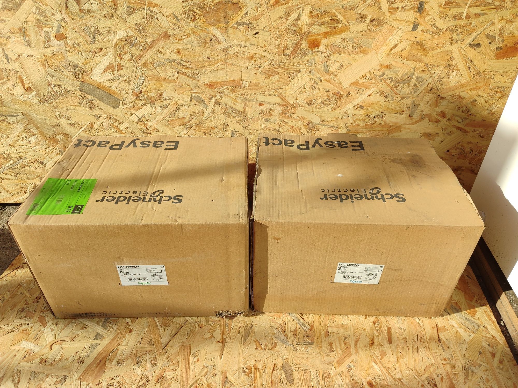 Контактор LC1 E630M7 630A Schneider
