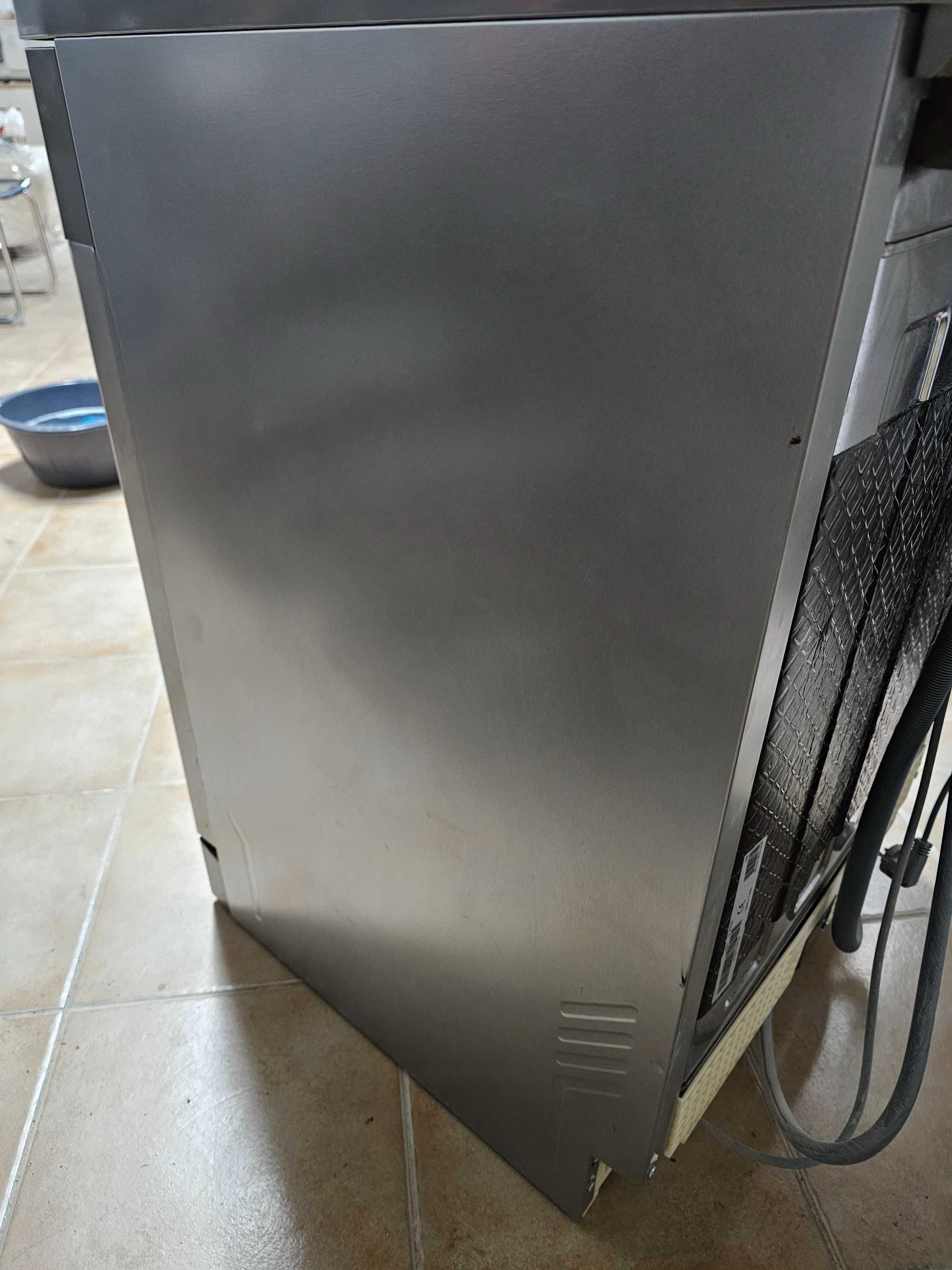 Máquina Lavar Loiça Candy em otimo estado