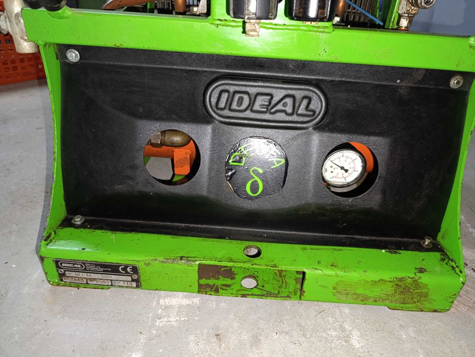 Vendo compressor de engatar a tractor.