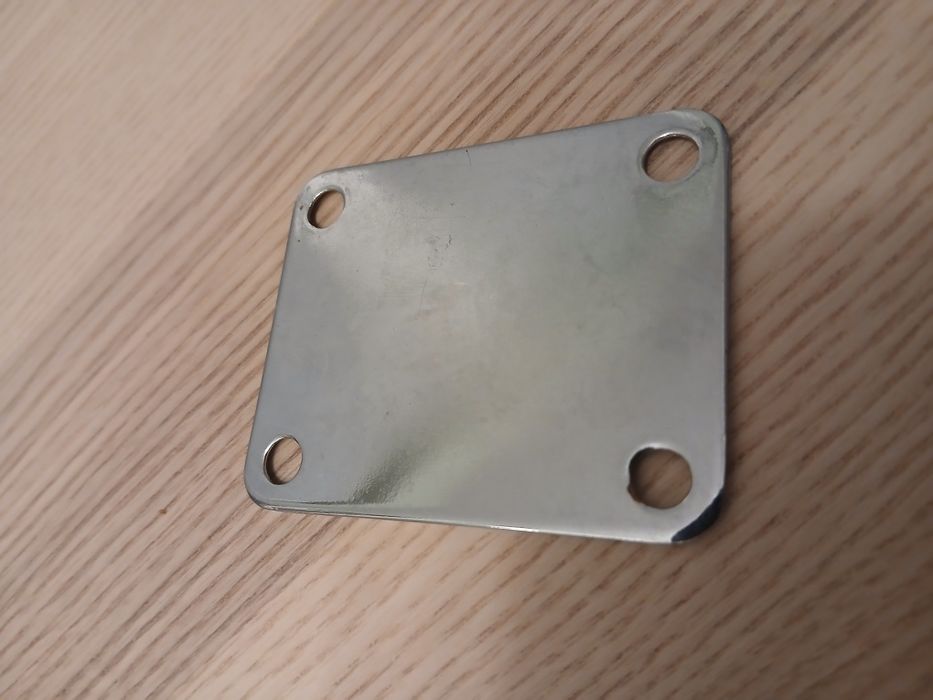 Neckplate stratocaster