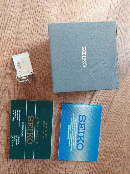 Seiko Sportura Kinetic Perpetual SNP089P1 - USADO, BRACELETE PELE