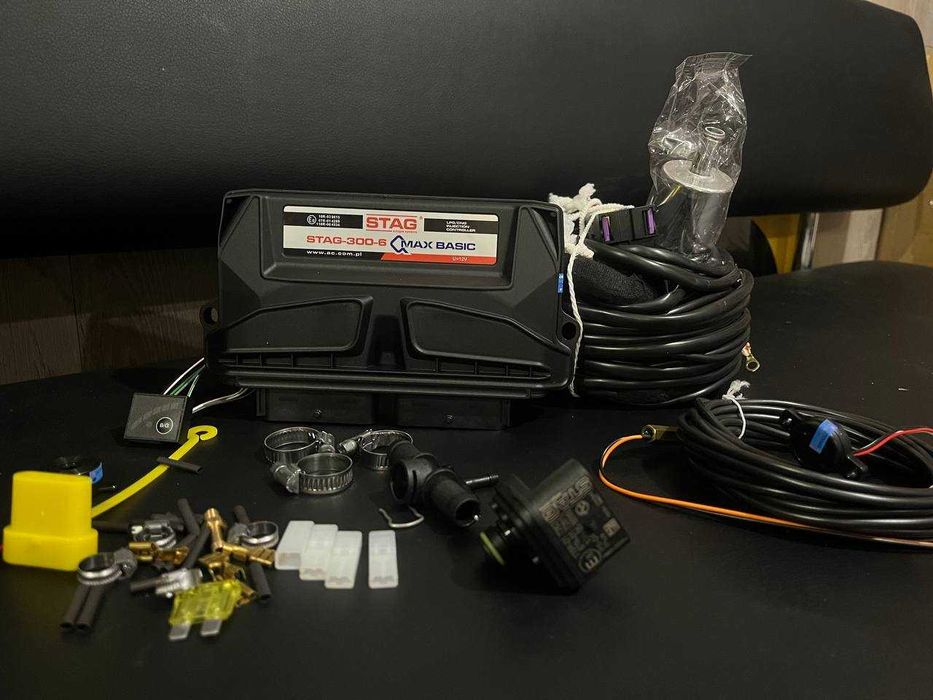 ГБО Электроника Stag 300 Q-Max Basic 6цил газ на авто комплект  мозги