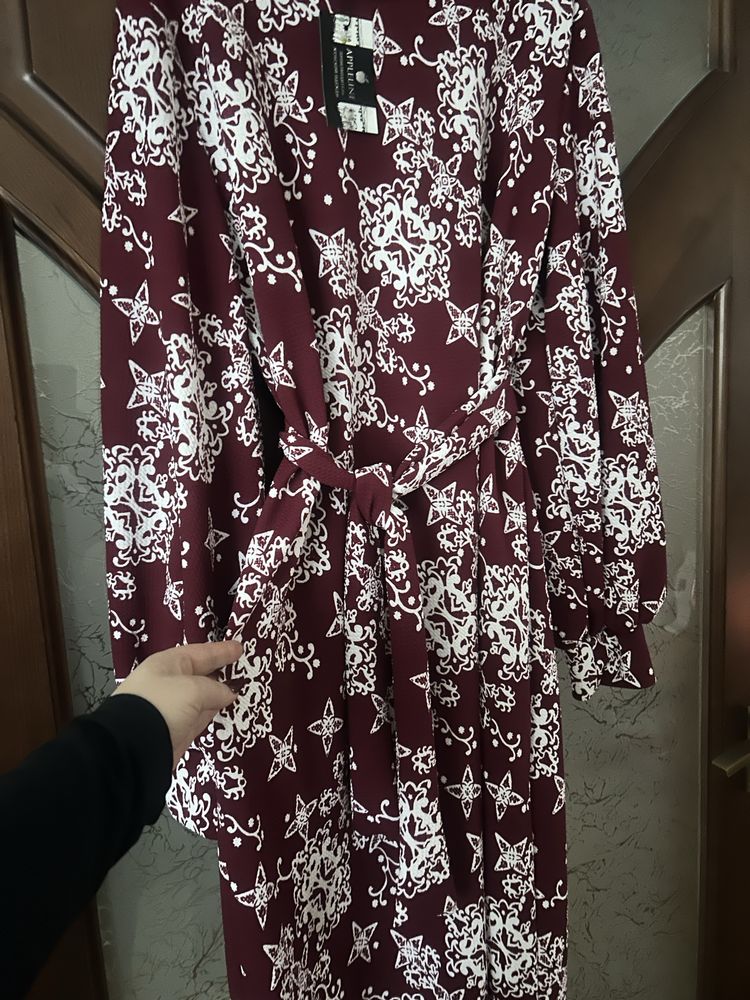 Сукня (нова)