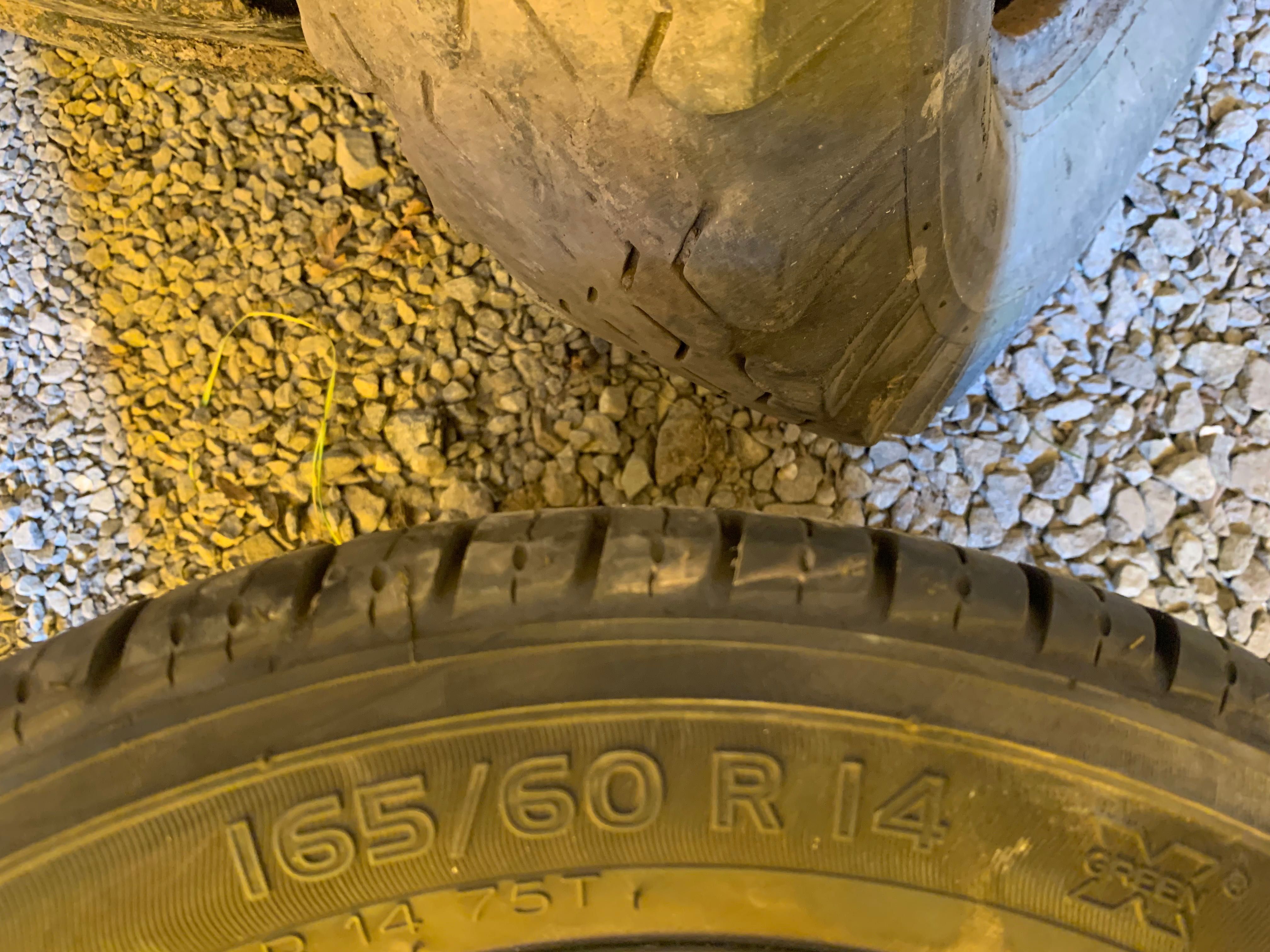 Літня резина мішілін 165 60 R14