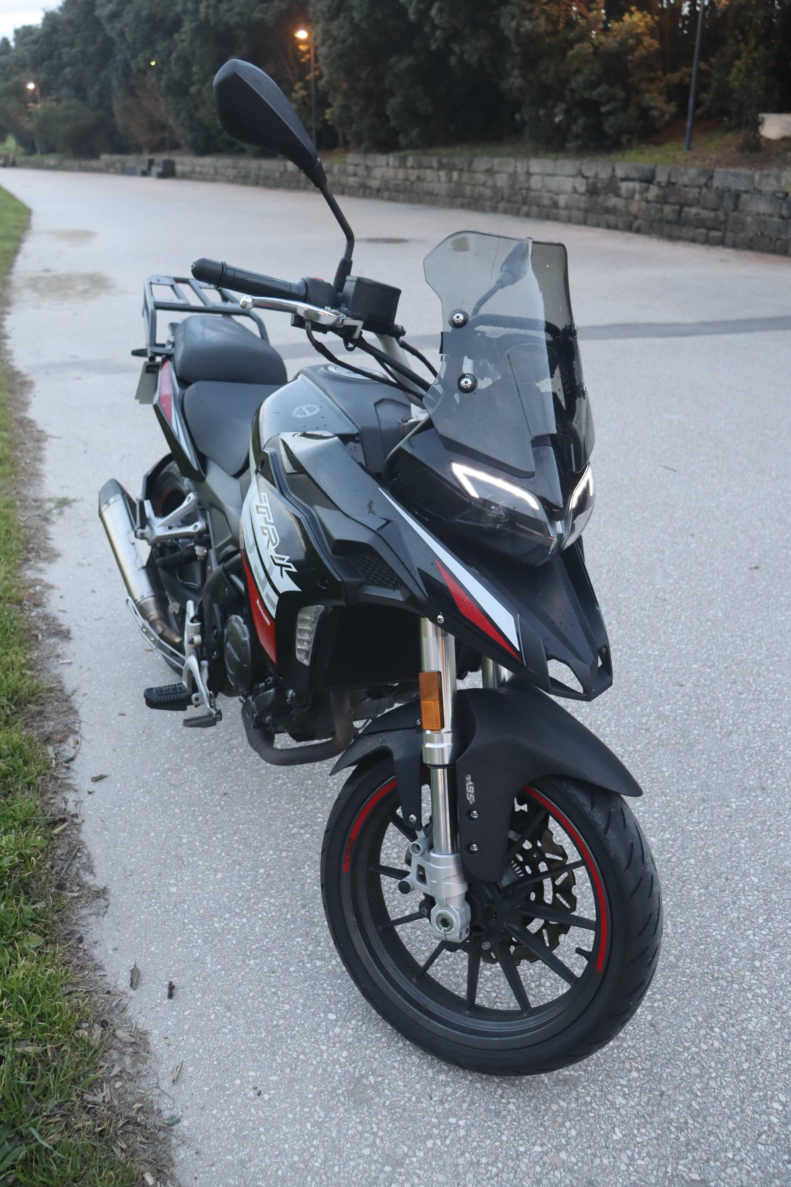 TRK 251 - Benelli - Único Dono
