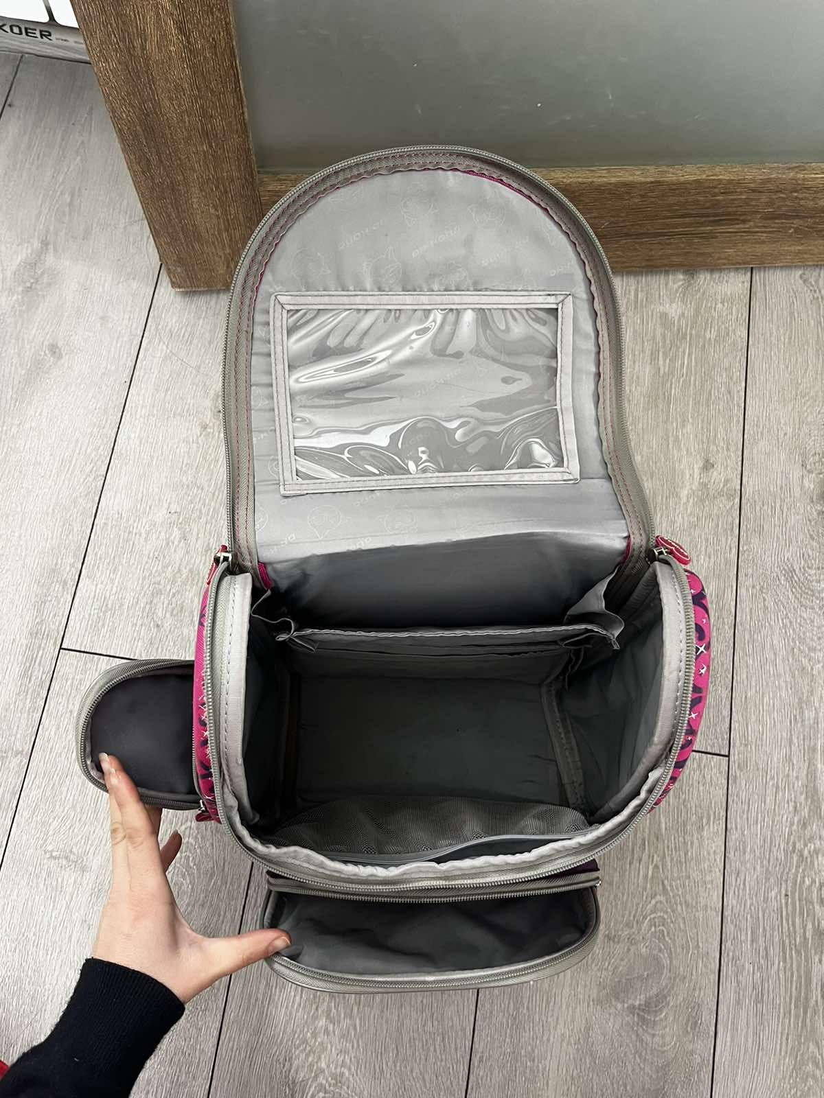 Рюкзак портфель для перших класів