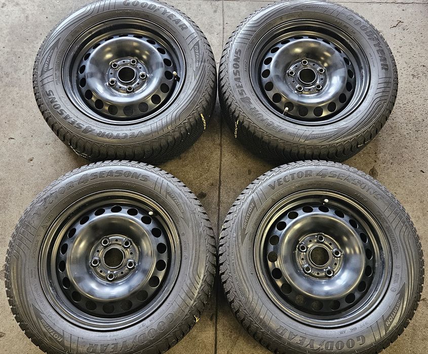 4x Felgi stalowe VW 6.0 x 15 5x112 ET43 57,1 Skoda Octavia / VW Golf