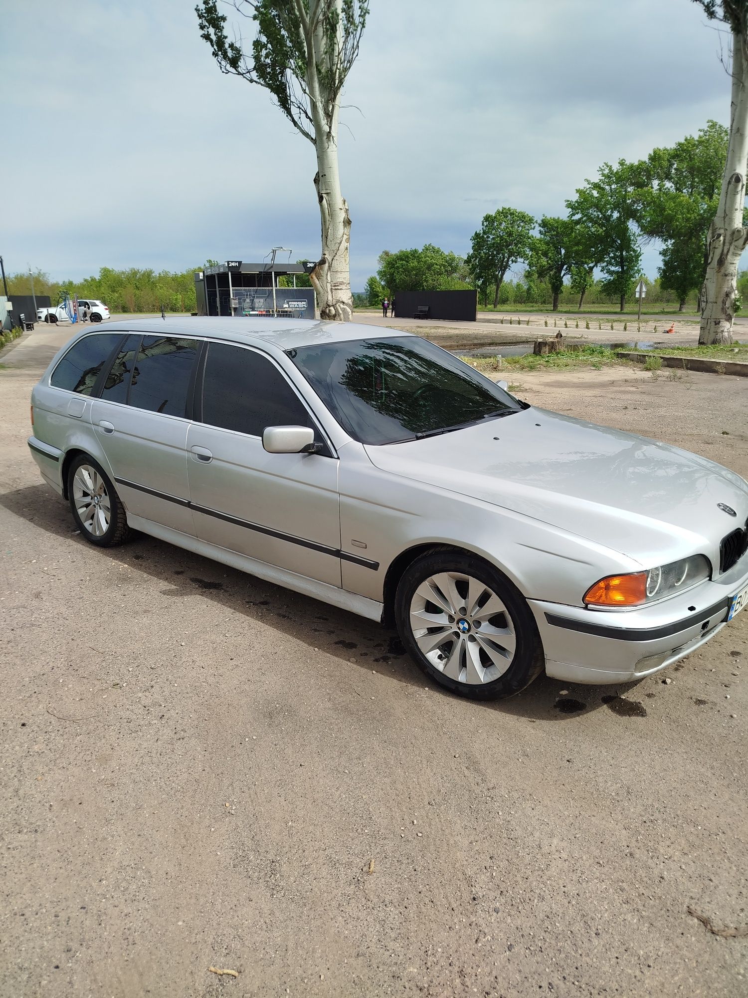 Продам BMW E39turing