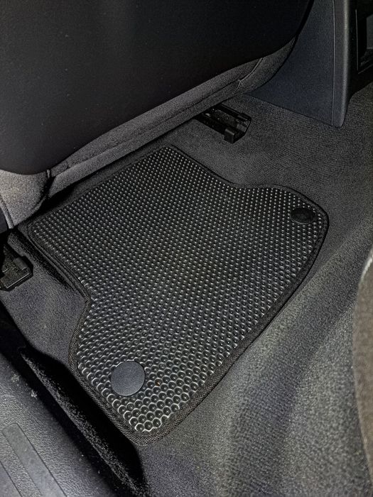 Audi A3 8P- ( 2003 - 2013 ) - 5D - Dywaniki EVA ( Czarne )