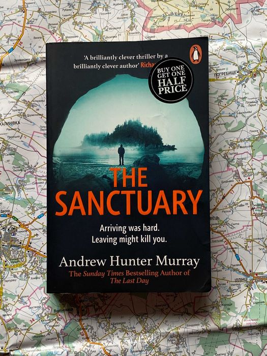 Книга англійською, трилер The Sanctuary
