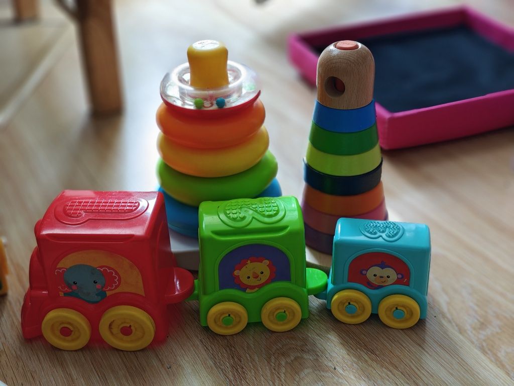 Zestaw zabawek Fisher Price i inne