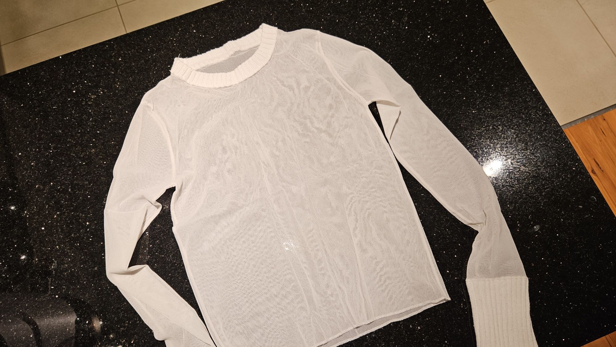 Biała bluzka tiulowa 134 bluzeczka przeźroczysta koszulka