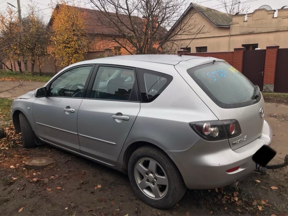 Mazda 3bk хетчбек