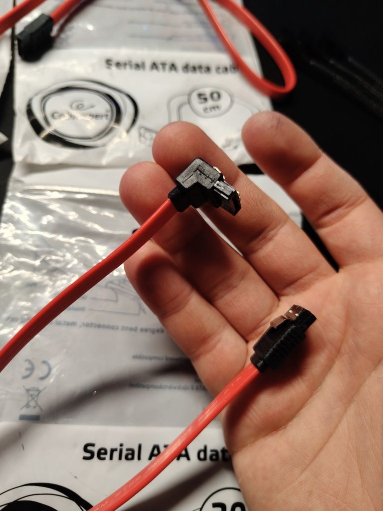 Kabel SATA kątowy, prosty + rozdzielacz PWM do wentylatorów