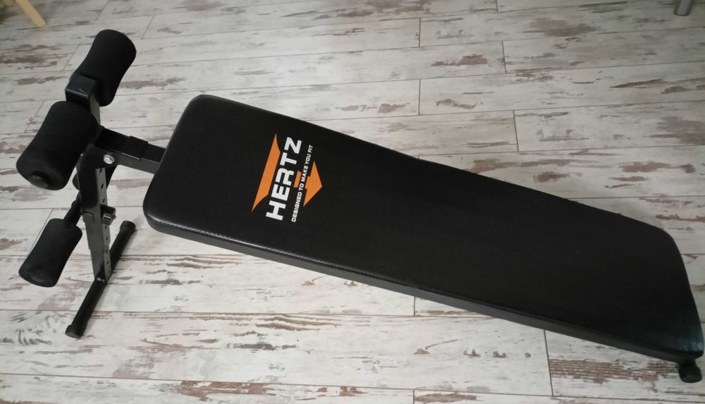 Ławka skośna do brzuszków Hertz