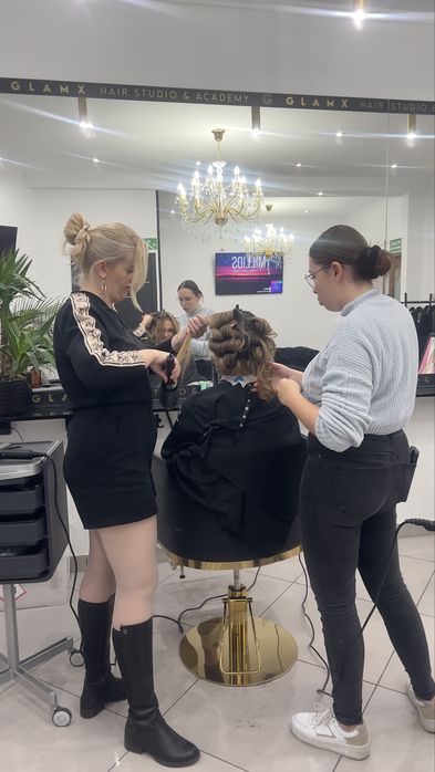 Fryzjer Fryzjerka Barber Barbering Kurs Szkolenie