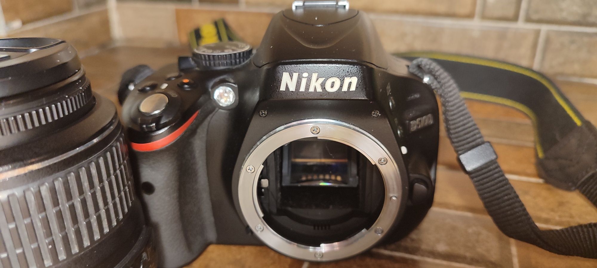 Фотоапарат Nikon d5100 в хорошому стані