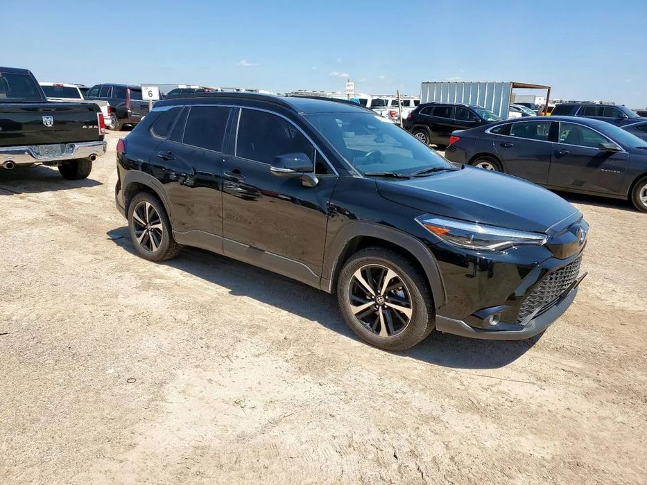 Toyota Corolla Cross 2.0 / 4x4 / Hybryda / Automat