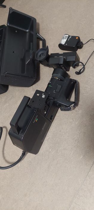 Видео камера Sony