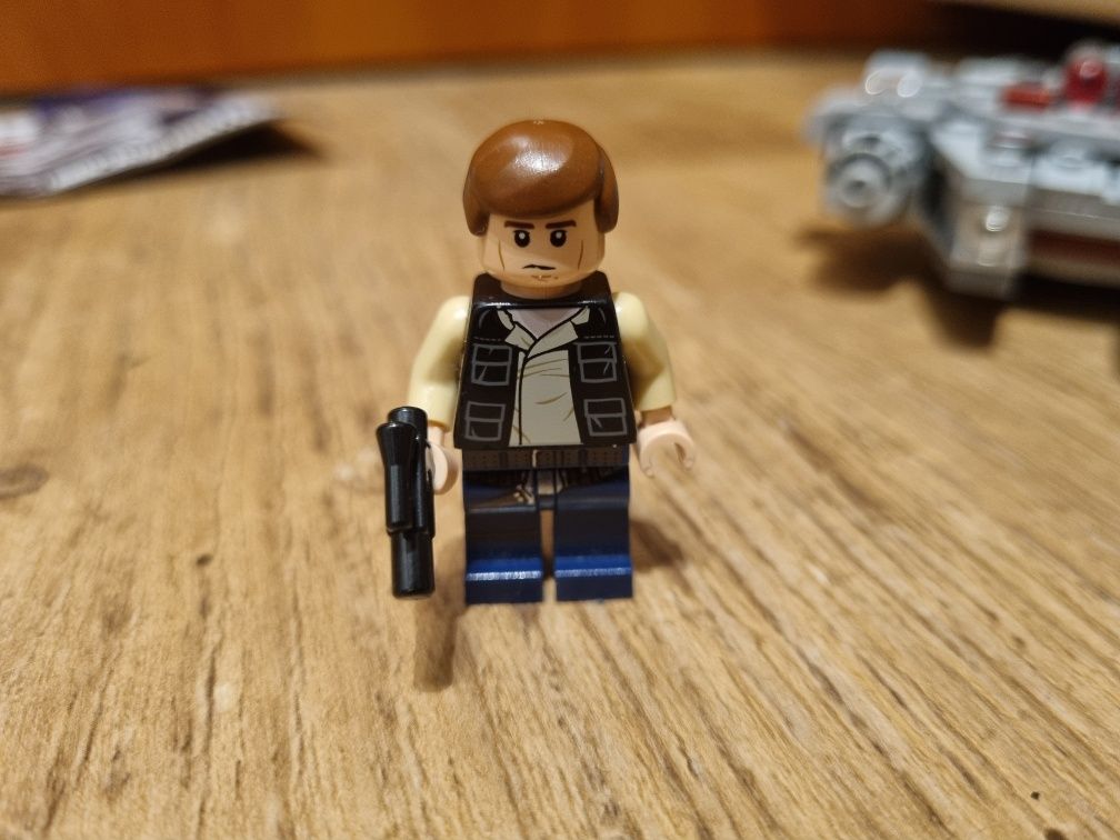 LEGO Star Wars 75030 Millenium Falcon (100% kompletny)